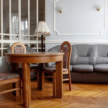 Eliza Apartament *